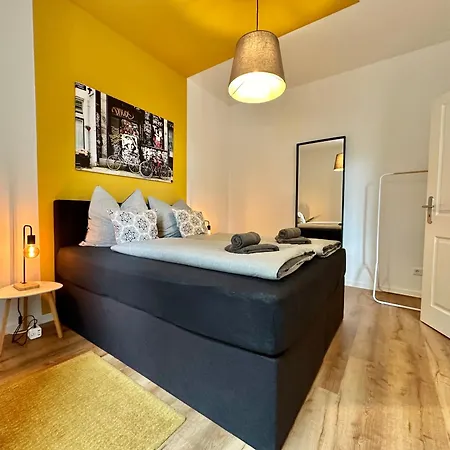 250m Rhein - Ruhig - Hbf - Boxspringbett - K-111-s * Coblence
