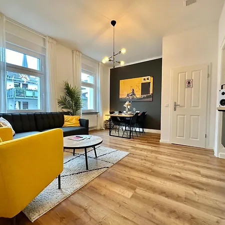 Apartamento 250m Rhein - Ruhig - Hbf - Boxspringbett - K-111-s