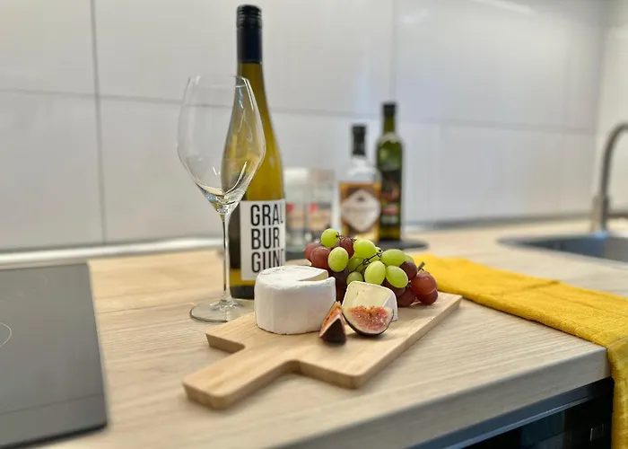 250m Rhein - Ruhig - Hbf - Boxspringbett - K-111-s 코블렌츠